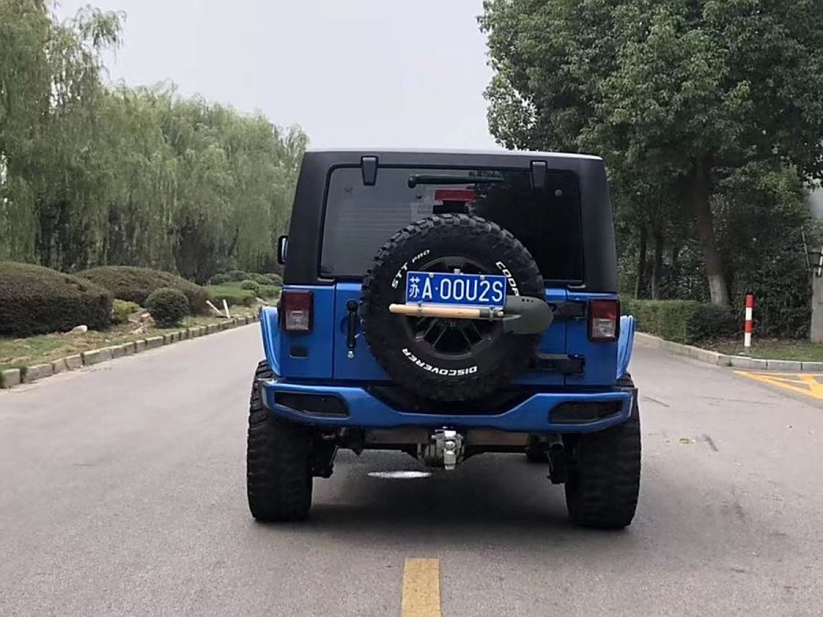 Jeep 牧馬人  2015款 3.6L Rubicon 兩門版圖片