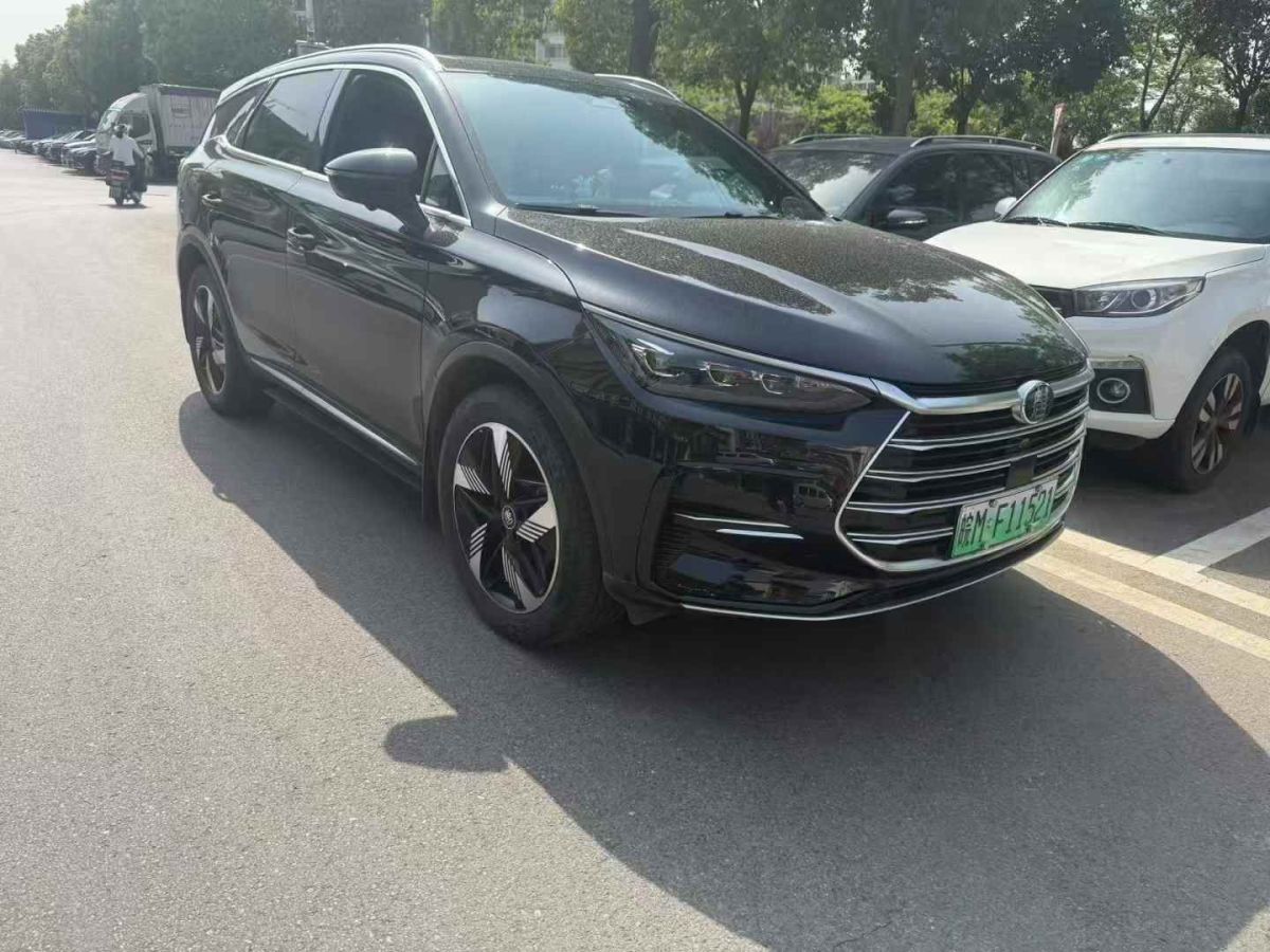 比亞迪 唐新能源  2024款 DM-i 榮耀版 112KM 尊榮型圖片
