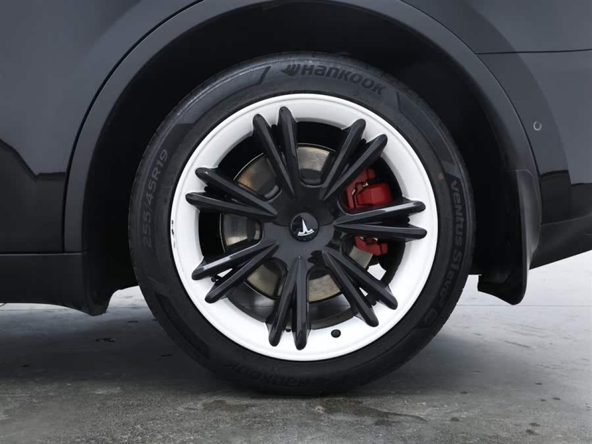 特斯拉 Model Y  2021款 長續(xù)航全輪驅動版 3D7圖片