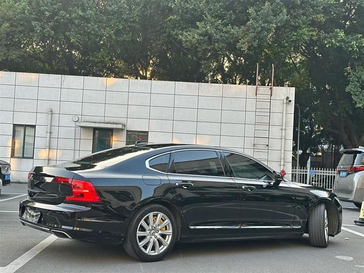 沃爾沃 S90  2020款 改款 T5 智逸豪華版圖片