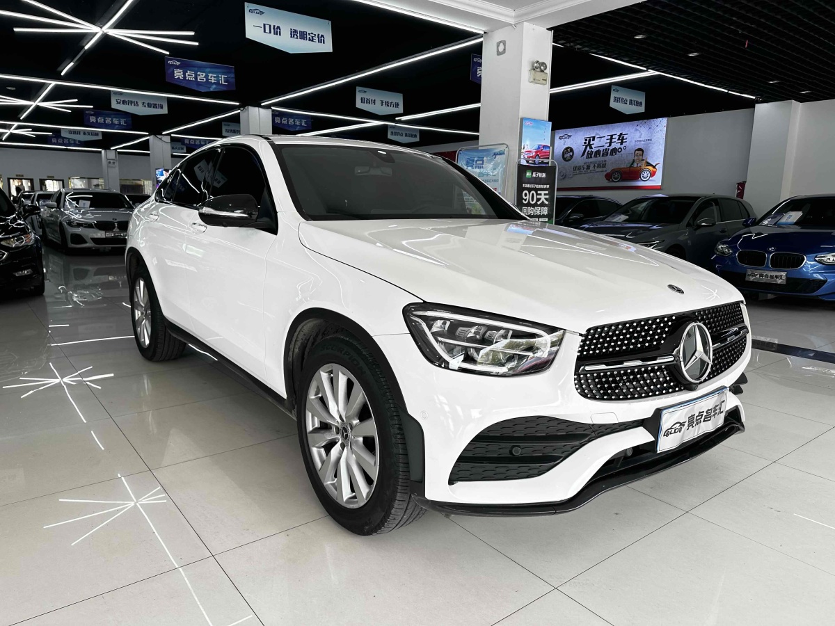 奔馳 奔馳GLC  2021款 GLC 260 4MATIC 轎跑SUV圖片