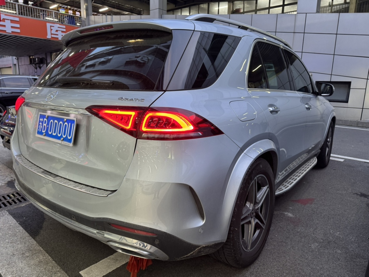 奔馳 奔馳GLE  2022款 GLE 450 4MATIC 時(shí)尚型圖片