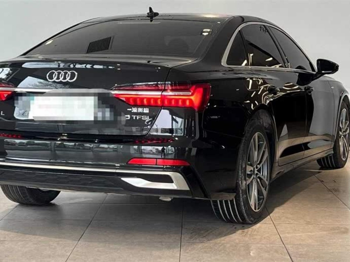 奧迪 奧迪A6L  2023款 改款 40 TFSI 豪華動感型圖片