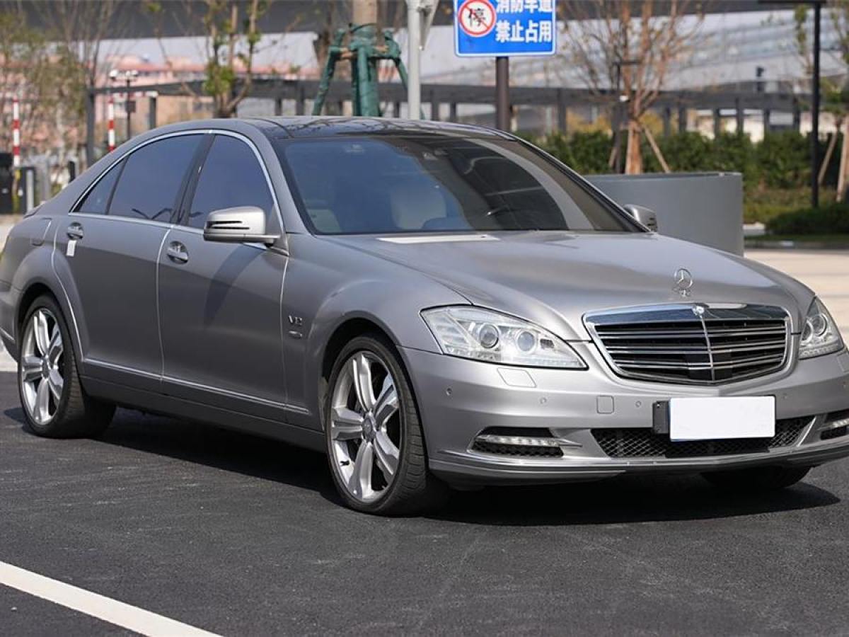 奔馳 奔馳S級(jí)  2012款 S 600 L Grand Edition designo圖片