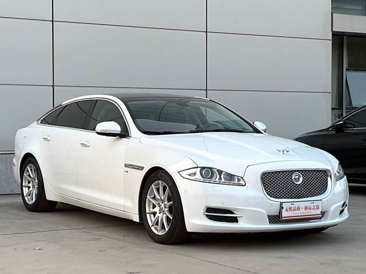 捷豹 XJ  2013款 XJL 3.0 SC 全景商務(wù)版圖片