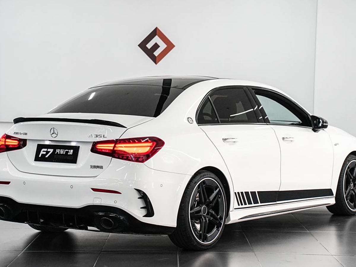 奔馳 奔馳A級AMG  2024款 改款 AMG A 35 4MATIC圖片