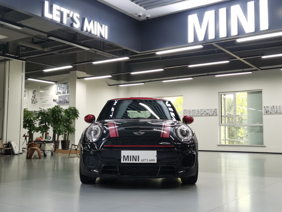 MINI COUNTRYMAN  2011款 1.6L COOPER Fun圖片