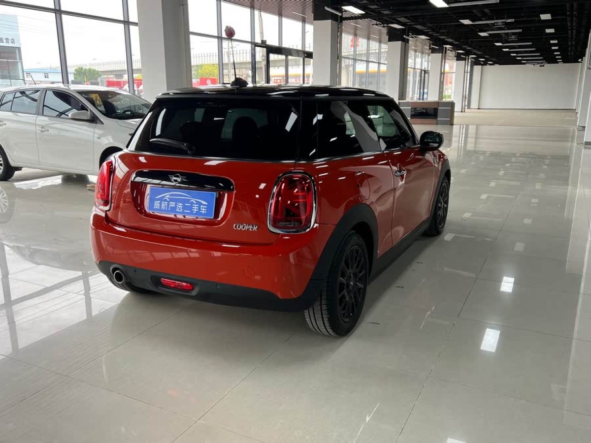 MINI MINI  2019款 1.5T COOPER 經(jīng)典派圖片