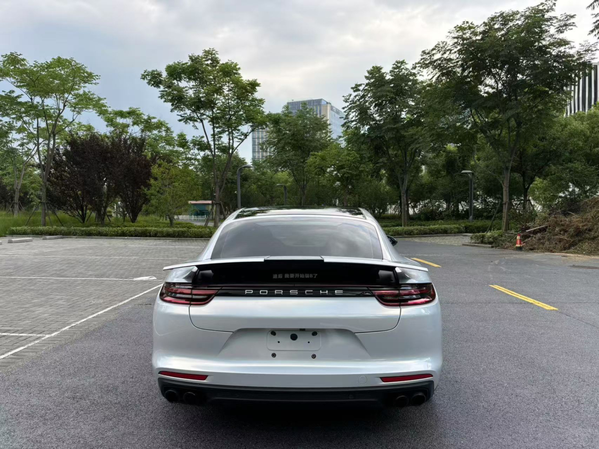 保時(shí)捷 Panamera  2013款 4 Platinum Edition 3.6圖片