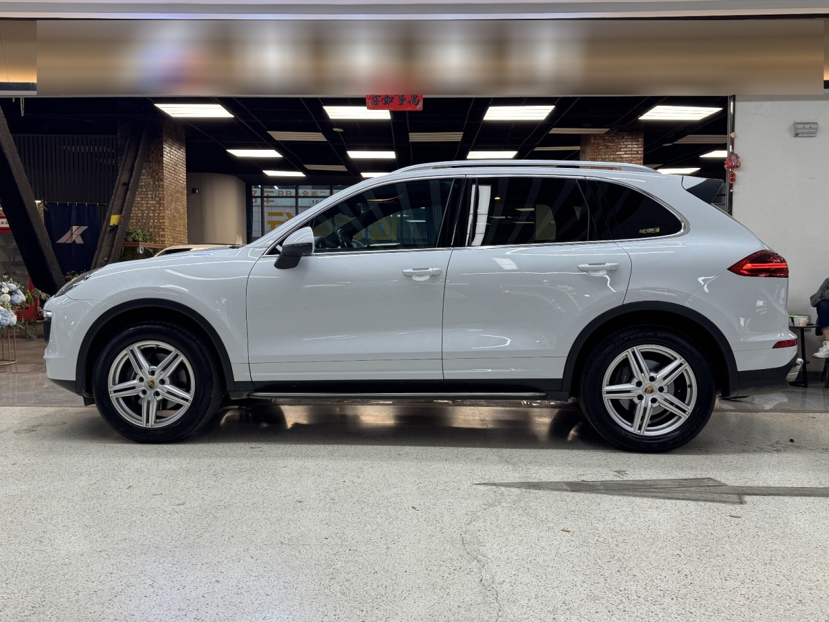 保時(shí)捷 Cayenne  2015款 Cayenne 3.0T圖片