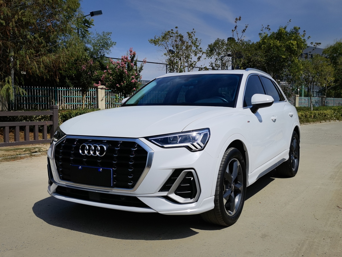 奧迪 奧迪q3 2023款 40 tfsi 時尚動感型圖片