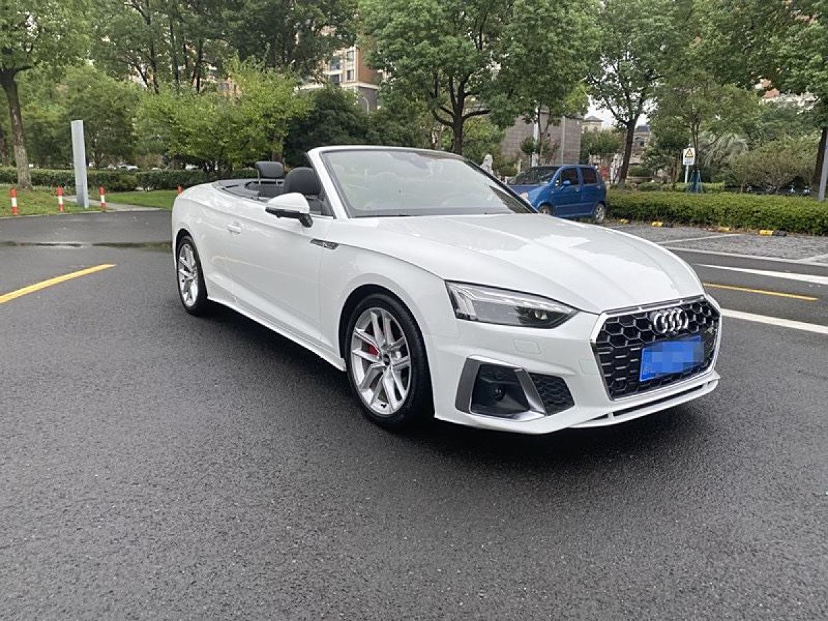 2022年10月奧迪 奧迪A5  2024款 Cabriolet 40 TFSI 時(shí)尚動(dòng)感型