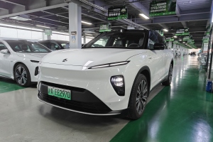 ES8 蔚來 75kWh