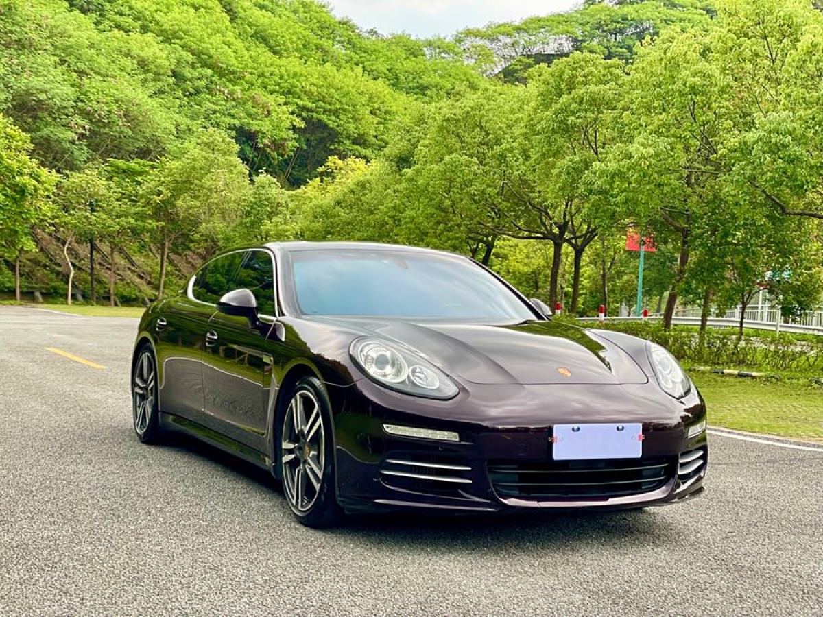 保時(shí)捷 Panamera  2014款 Panamera 4S Executive 3.0T圖片