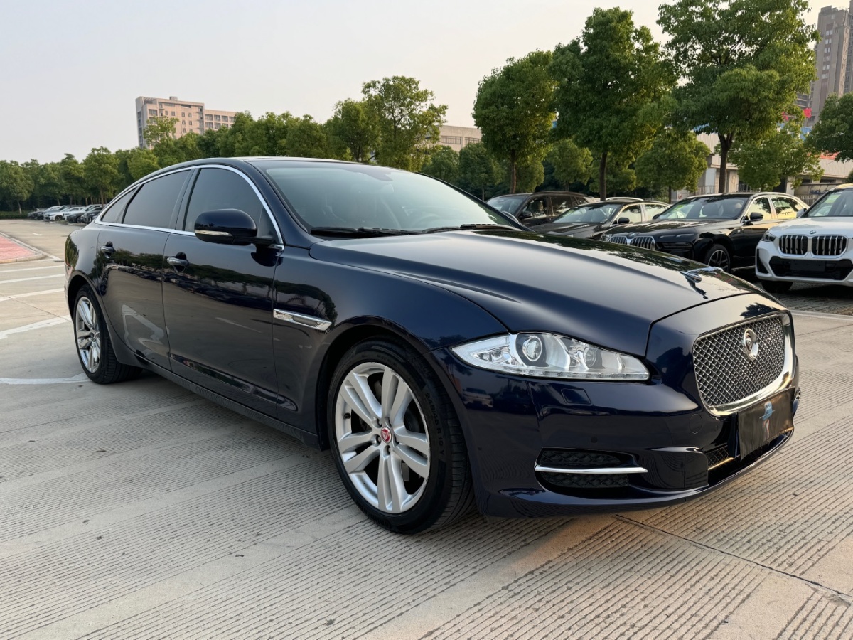 捷豹 XJ  2015款 XJL 3.0 SC 兩驅(qū)劍橋限量版圖片