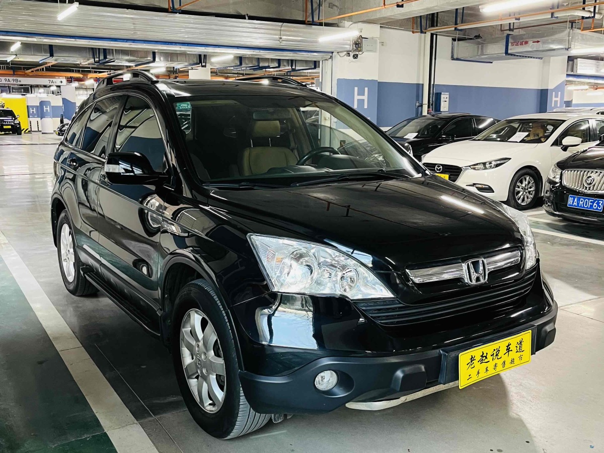 2009年5月本田 CR-V  2010款 2.4L 自動(dòng)四驅(qū)尊貴導(dǎo)航版