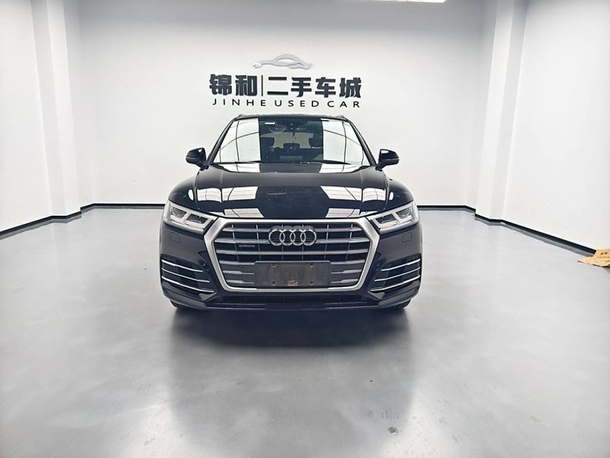 2018年8月奧迪 奧迪Q5L  2018款  40 TFSI 榮享時尚型 國VI