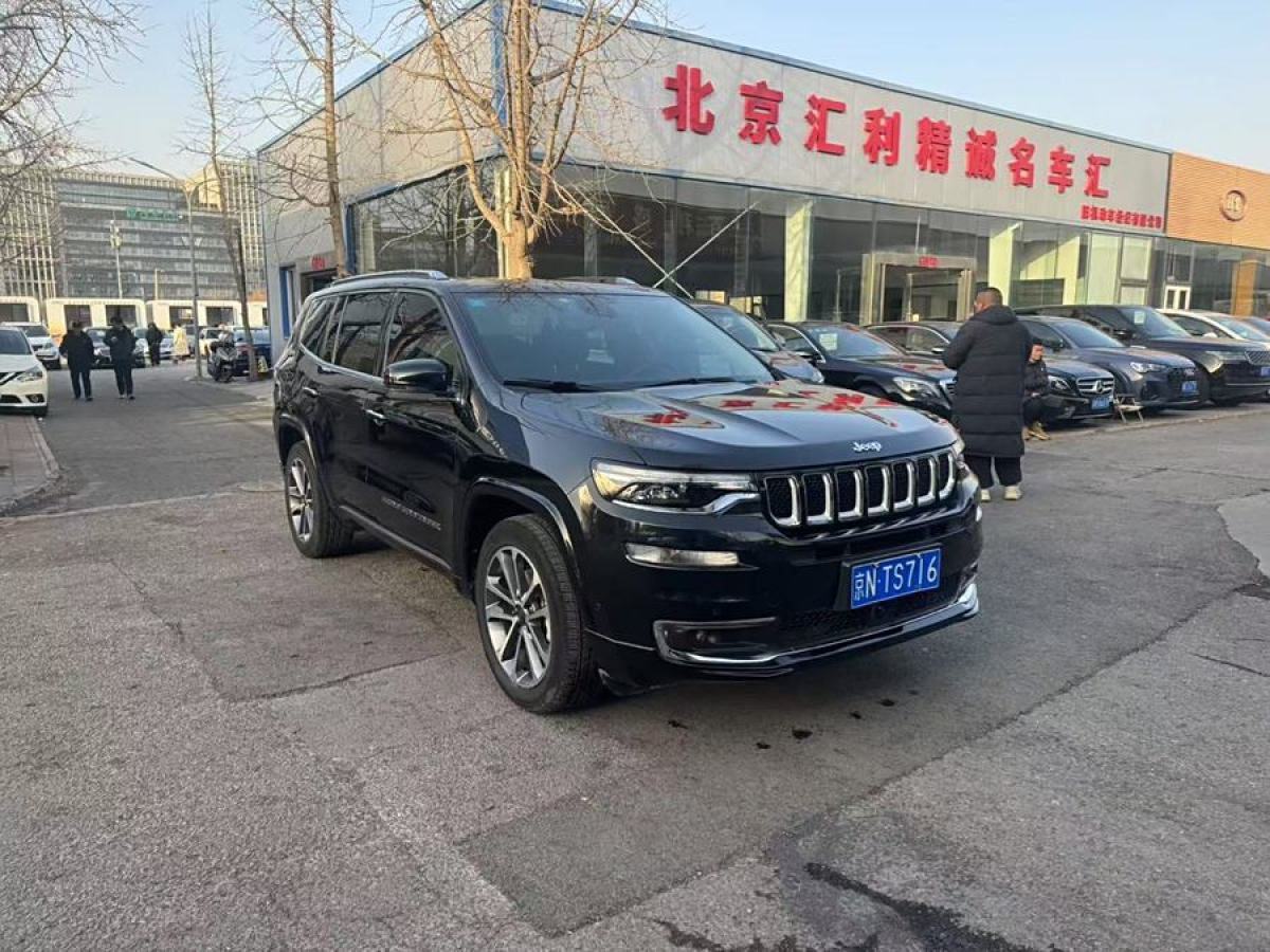 Jeep 大指揮官  2020款 2.0T 兩驅領先版圖片