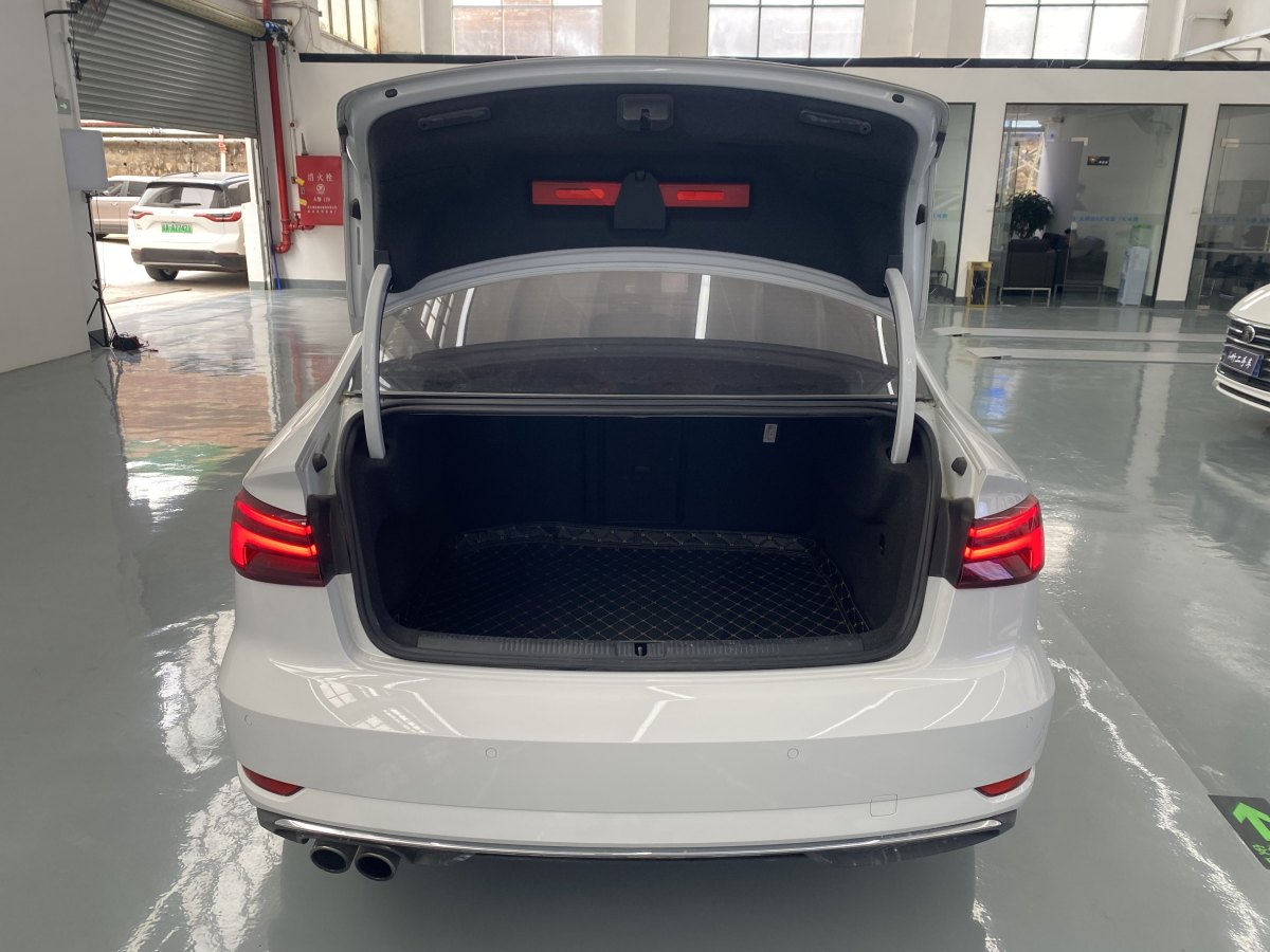 奧迪 奧迪A3  2019款 Limousine 35 TFSI 進取型 國VI圖片