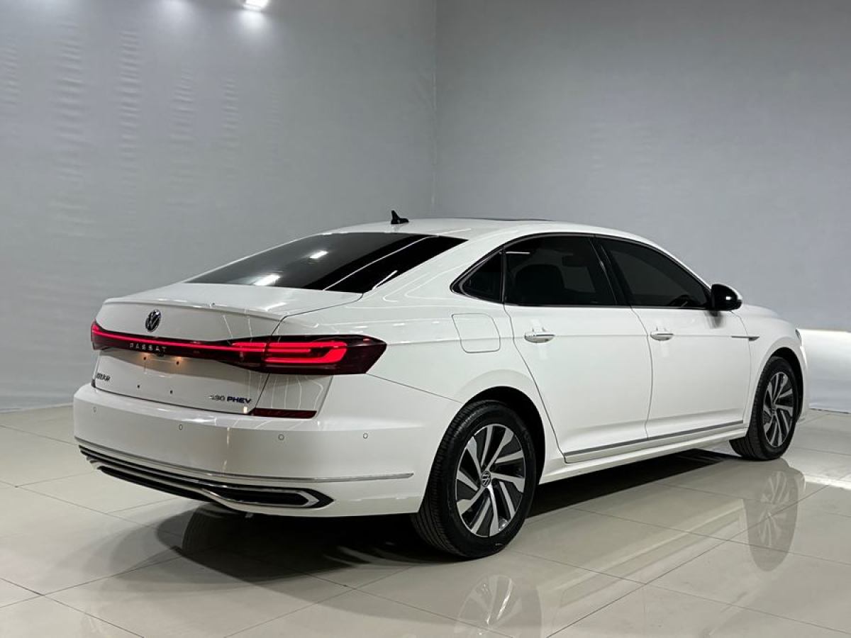 大眾 帕薩特新能源  2023款 430PHEV 混動(dòng)豪華版圖片