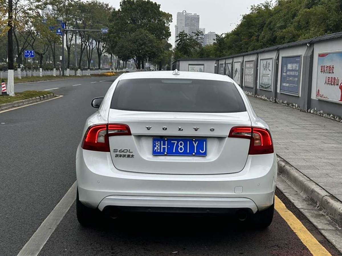 沃爾沃 S60  2016款 S60L 1.5T T3 智行版圖片