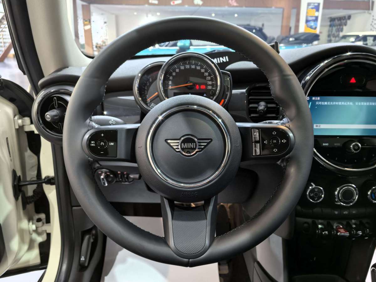 MINI MINI  2022款 改款 1.5T ONE圖片