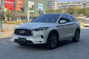 QX50 英菲尼迪 2.0T 兩驅(qū)時尚版