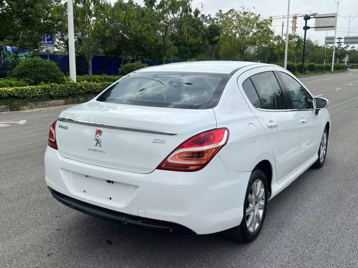 標(biāo)致 308  2013款 1.6L 自動(dòng)優(yōu)尚型圖片