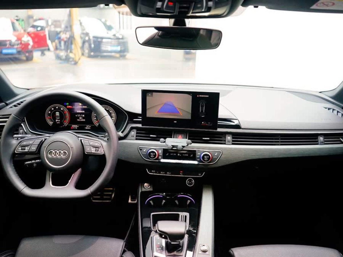 奧迪 奧迪A4L  2023款 40 TFSI 豪華動(dòng)感型圖片