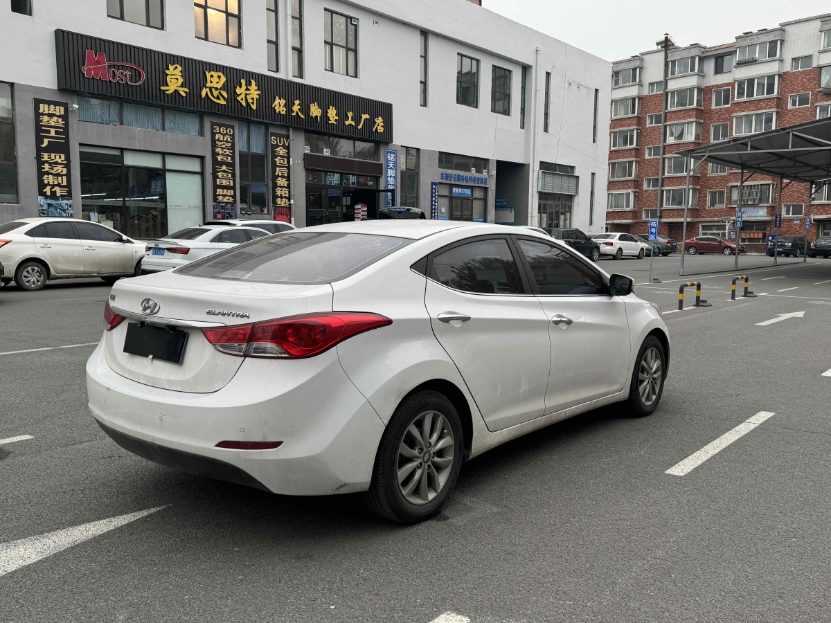 現(xiàn)代 朗動  2015款 1.6L 手動領(lǐng)先型圖片