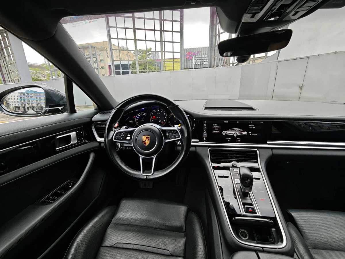 2018年11月保時(shí)捷 Panamera  2017款 Panamera 3.0T