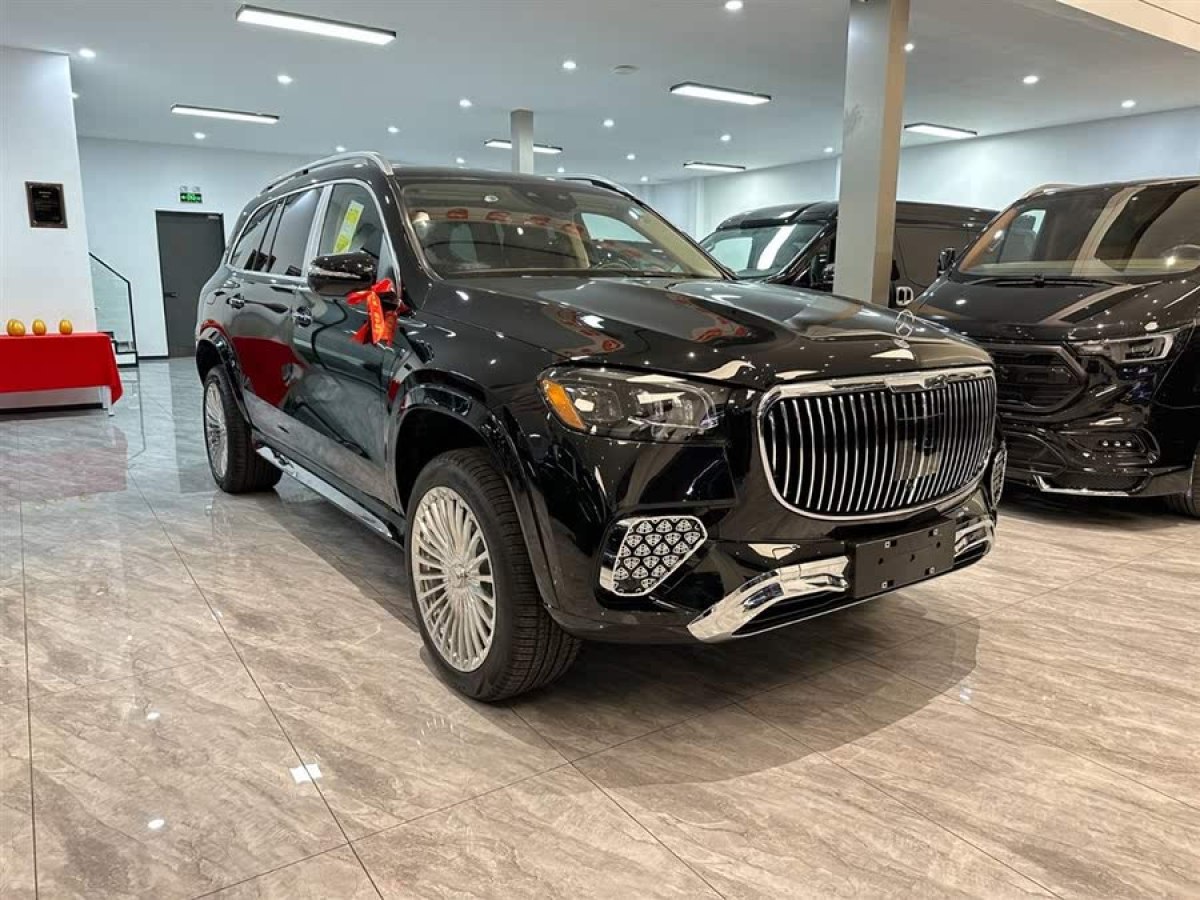 奔馳 奔馳GLS  2024款 GLS 450 4MATIC 豪華型圖片