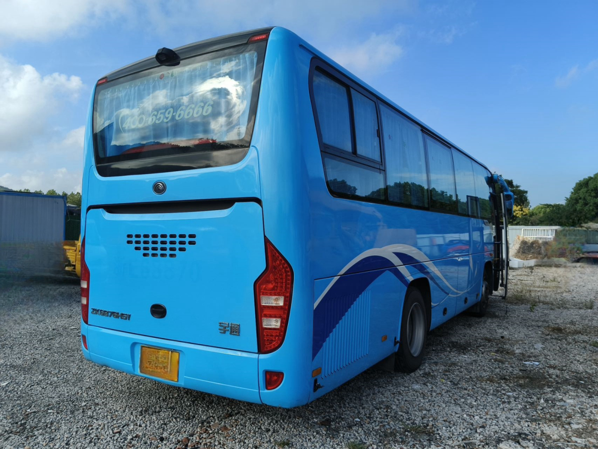 38座非營(yíng)運(yùn)宇通6876一手車圖片