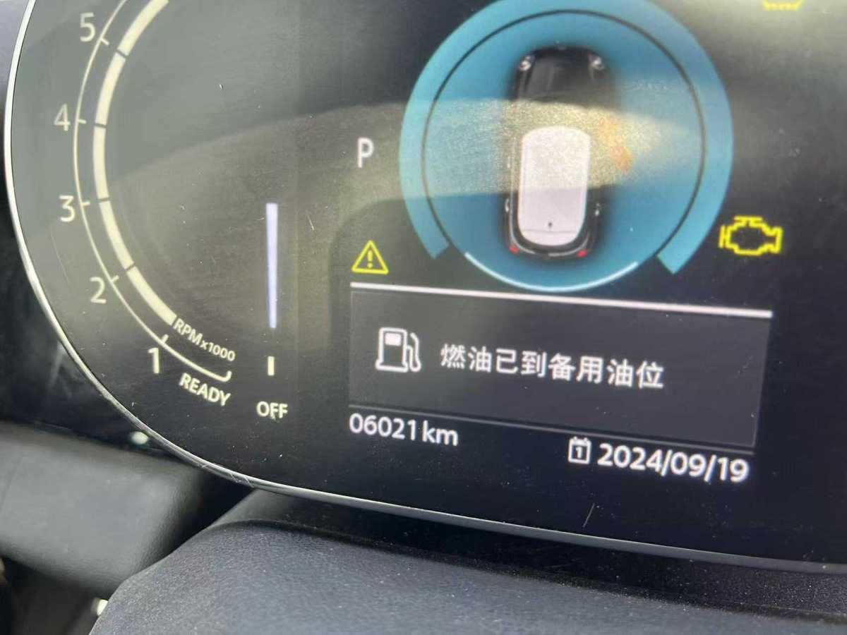 MINI MINI  2023款 改款 1.5T COOPER 藝術(shù)家 五門版圖片