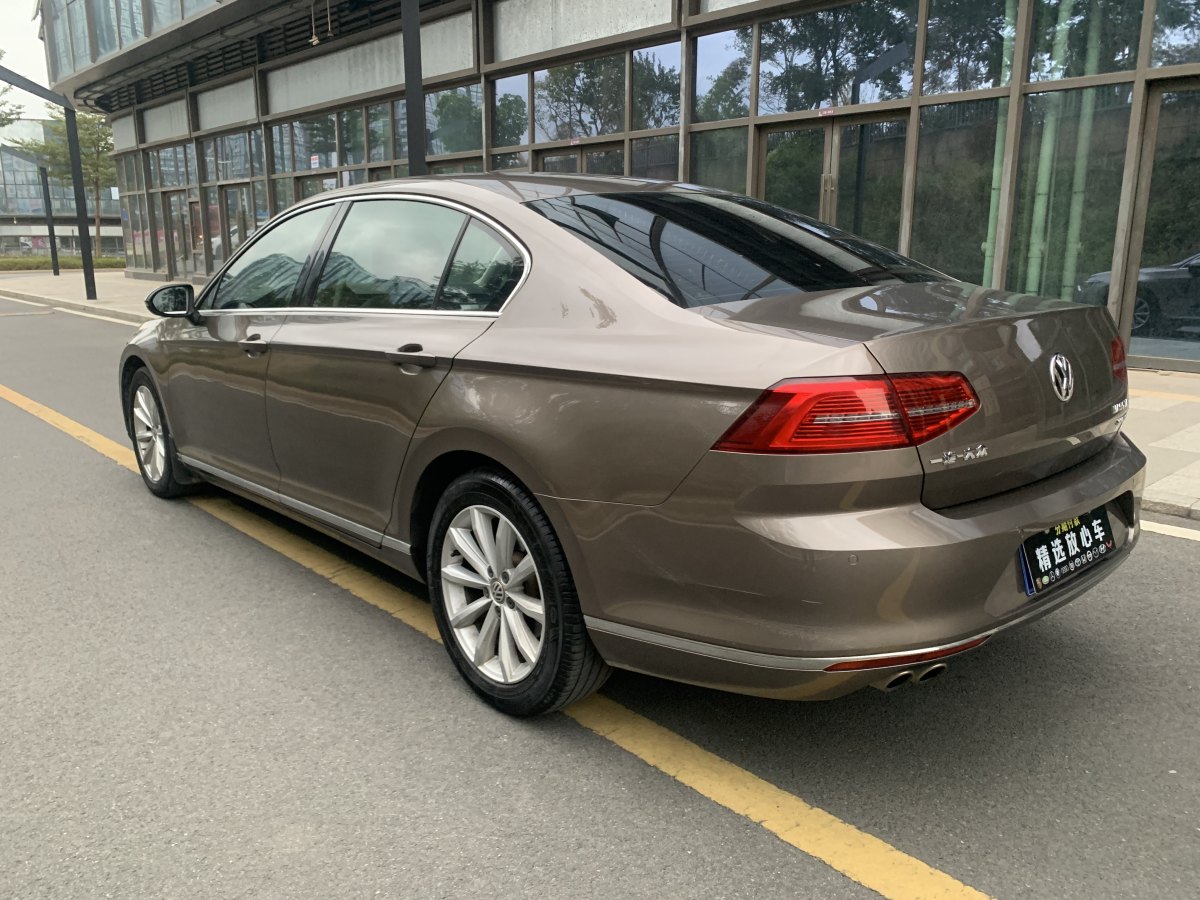 大眾 邁騰  2018款 330TSI DSG 領(lǐng)先型圖片