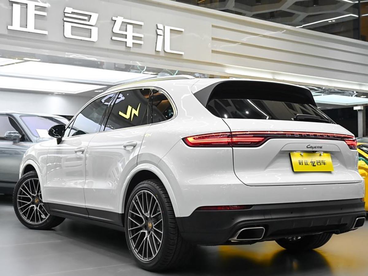 保時(shí)捷 Cayenne  2023款 Cayenne 3.0T圖片