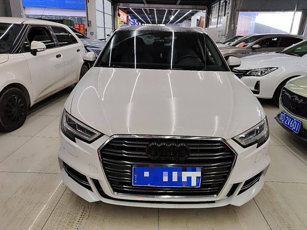 奧迪 奧迪A3  2019款 Sportback 40 TFSI 運(yùn)動(dòng)型 國(guó)V圖片