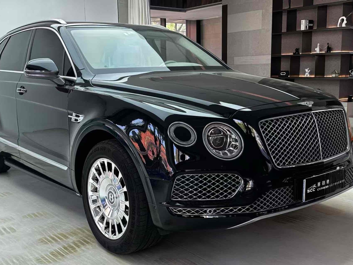 賓利 添越  2024款 4.0T V8圖片