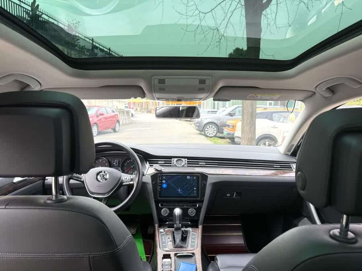 大眾 邁騰  2019款  330TSI DSG 領(lǐng)先型 國VI圖片