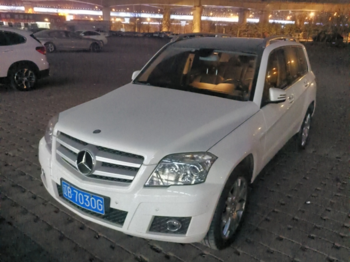 奔馳 奔馳GLK級  2011款 GLK 300 4MATIC 時尚型圖片