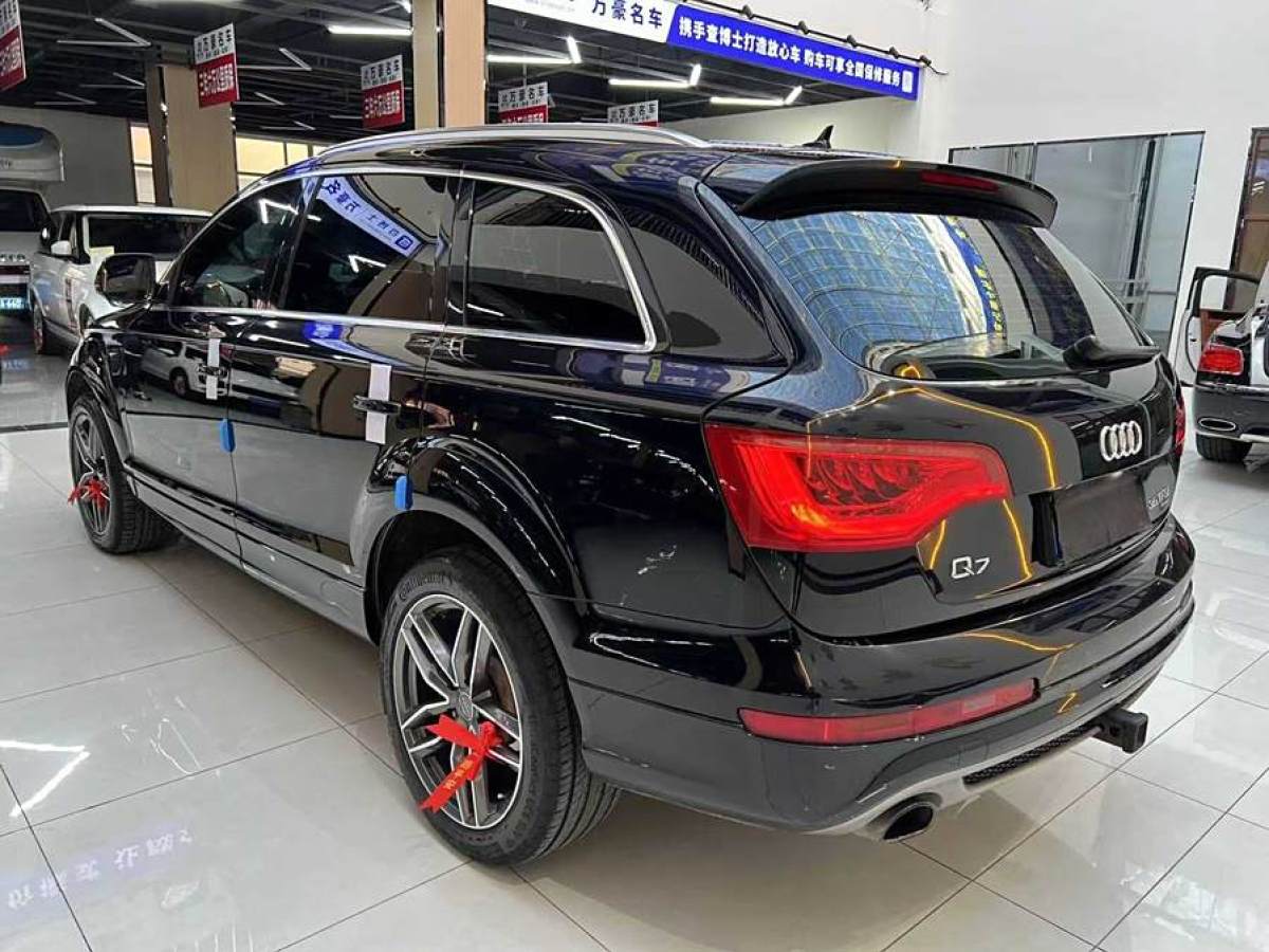 奧迪 奧迪Q7  2014款 35 TFSI 進(jìn)取型圖片