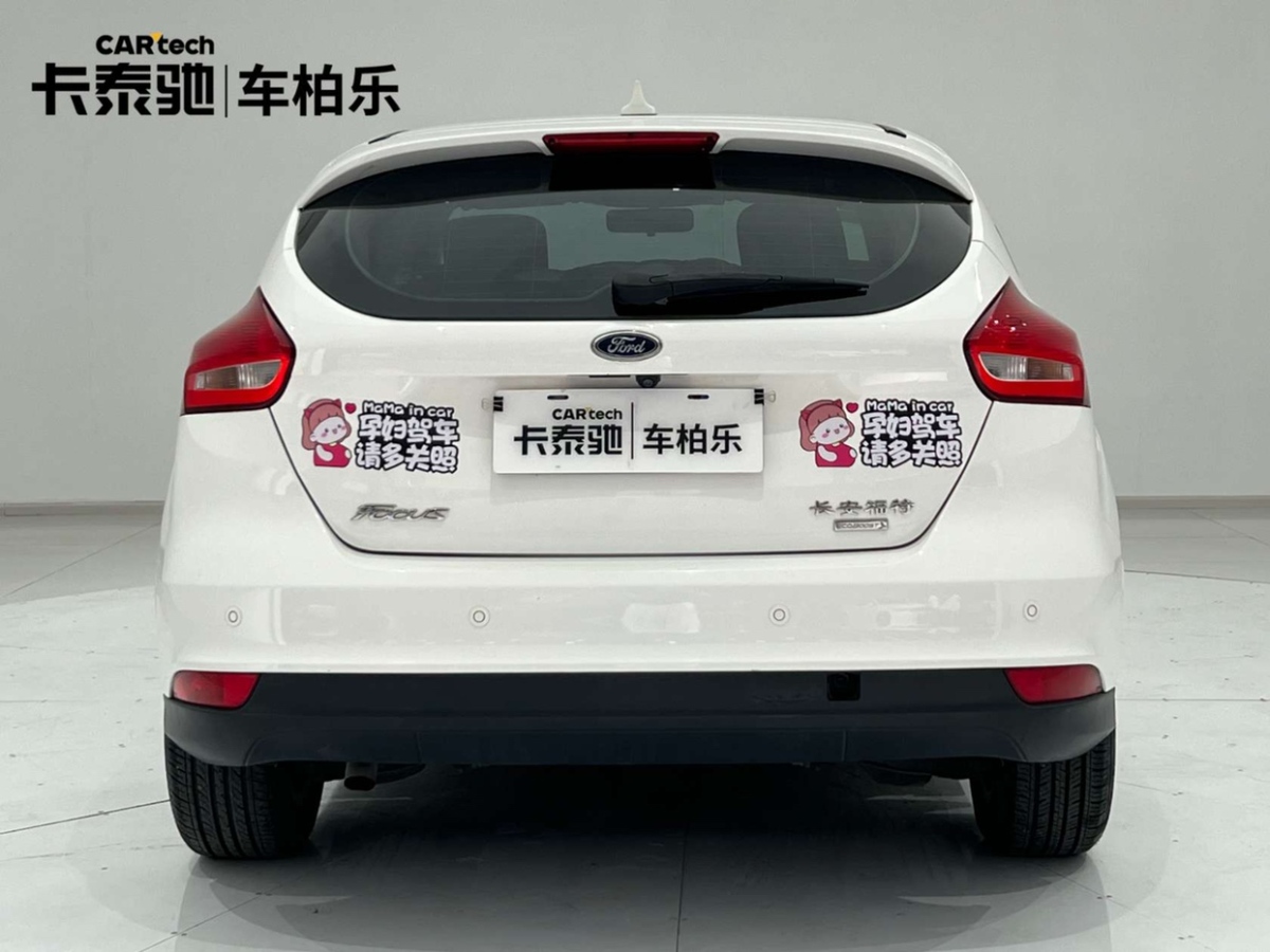 福特 ?？怂? 2017款 兩廂 EcoBoost 125 自動超能風(fēng)尚型智行版圖片