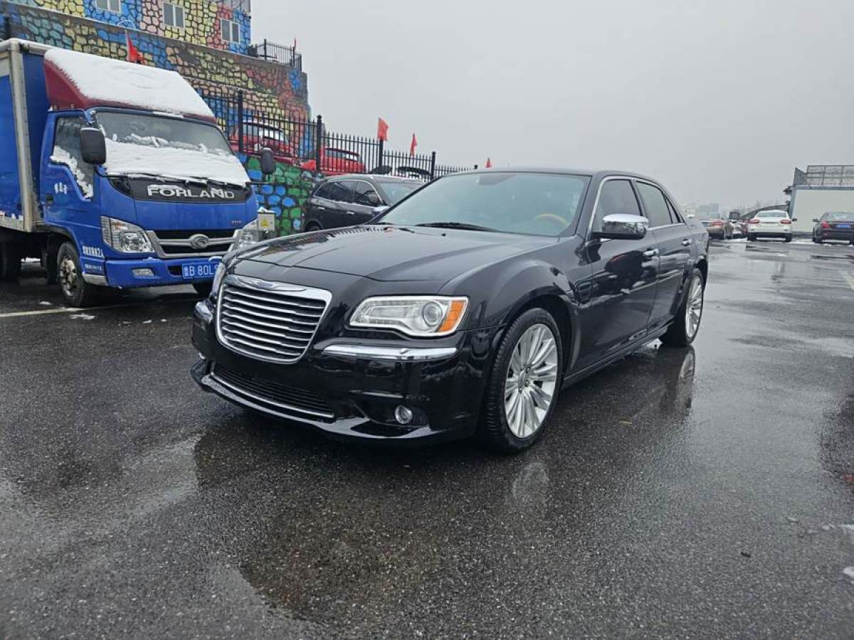 2014年6月克萊斯勒 300C  2013款 3.6L 尊適版