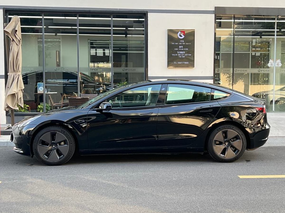 特斯拉 Model Y  2022款 改款 后輪驅(qū)動(dòng)版圖片