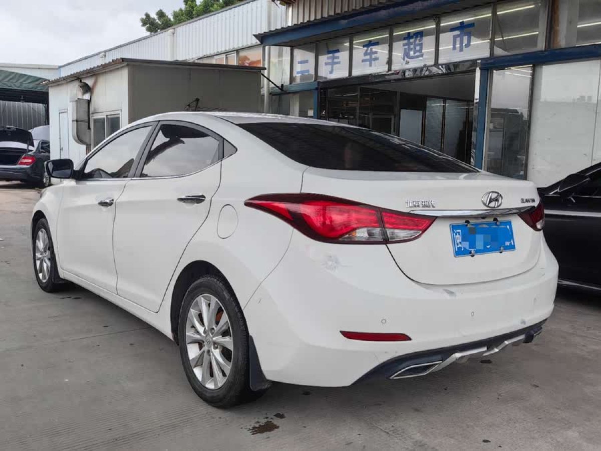 現(xiàn)代 朗動(dòng)  2016款 1.6L 自動(dòng)尊貴型圖片
