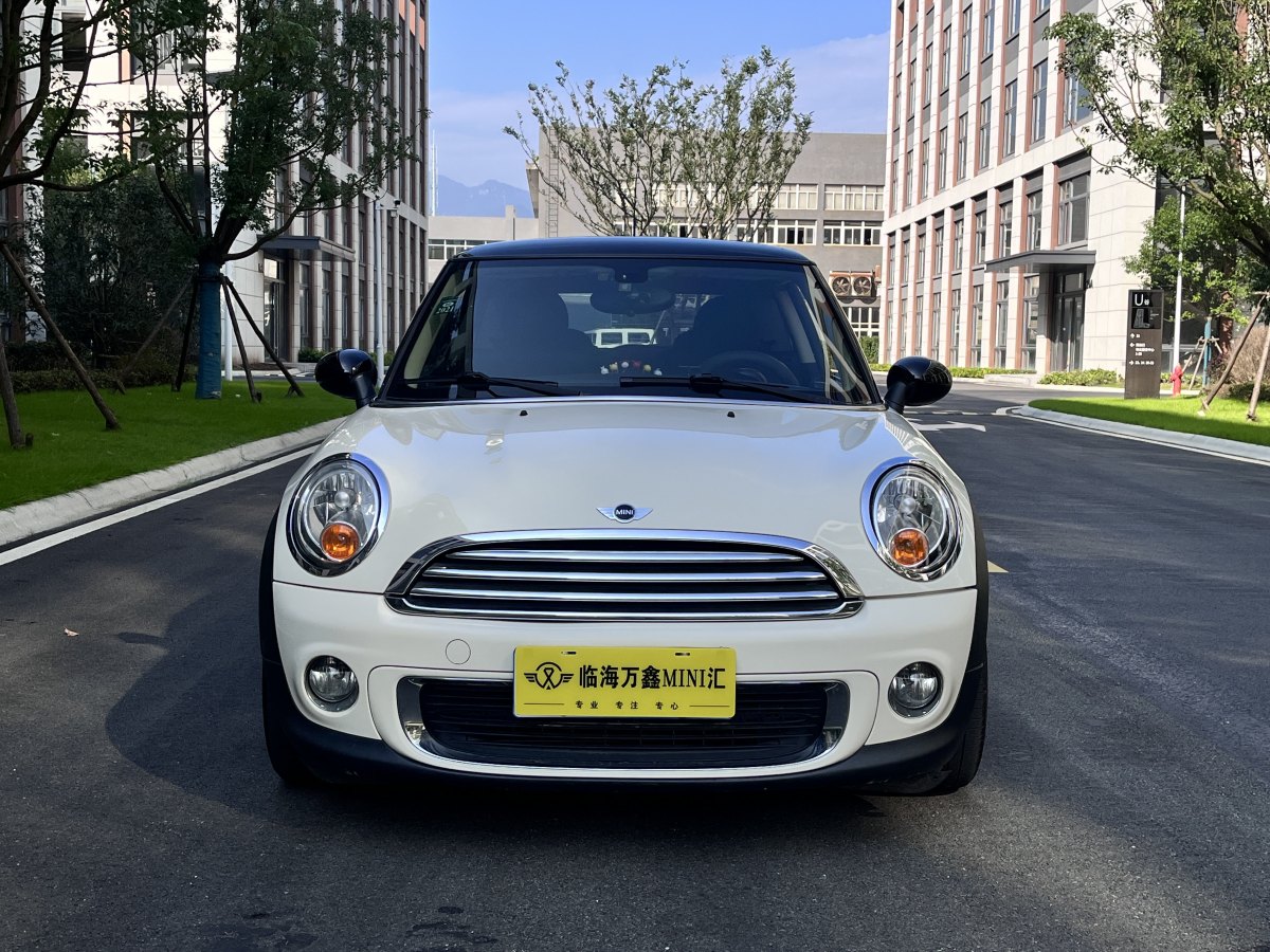 MINI COUNTRYMAN  2011款 1.6L COOPER Fun圖片