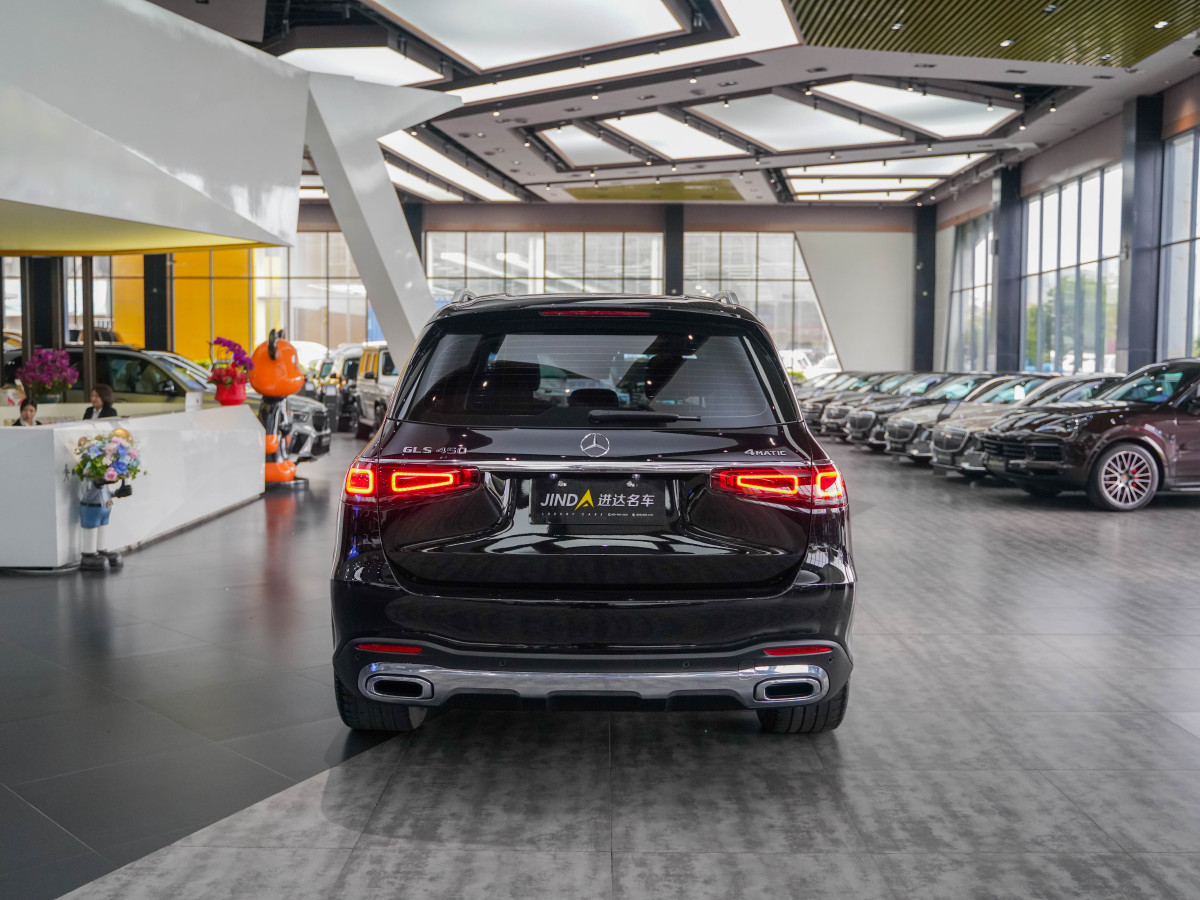 奔馳 奔馳GLS  2022款 改款 GLS 450 4MATIC 豪華型圖片