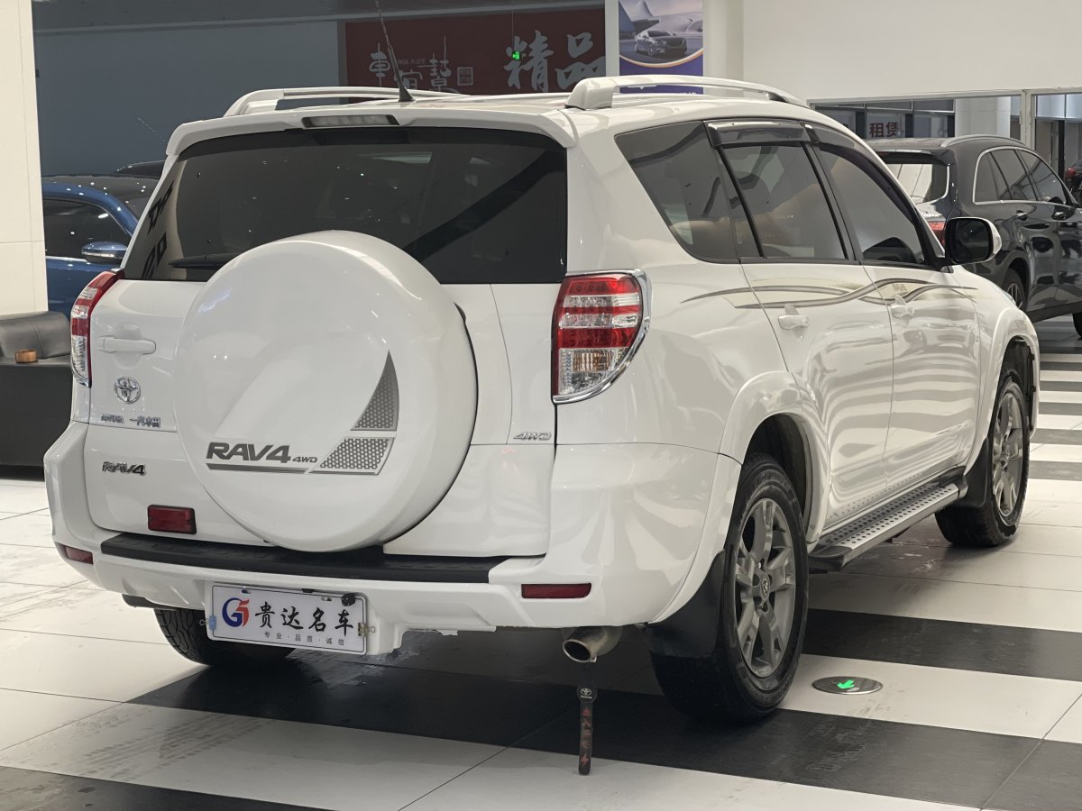 豐田 RAV4榮放  2012款 炫裝版 2.0L 自動四驅(qū)圖片