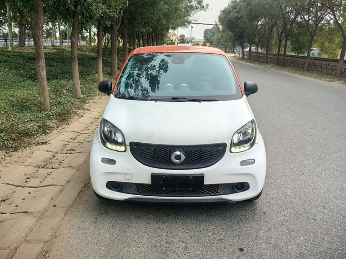 smart forfour  2016款 1.0L 52千瓦靈動版圖片