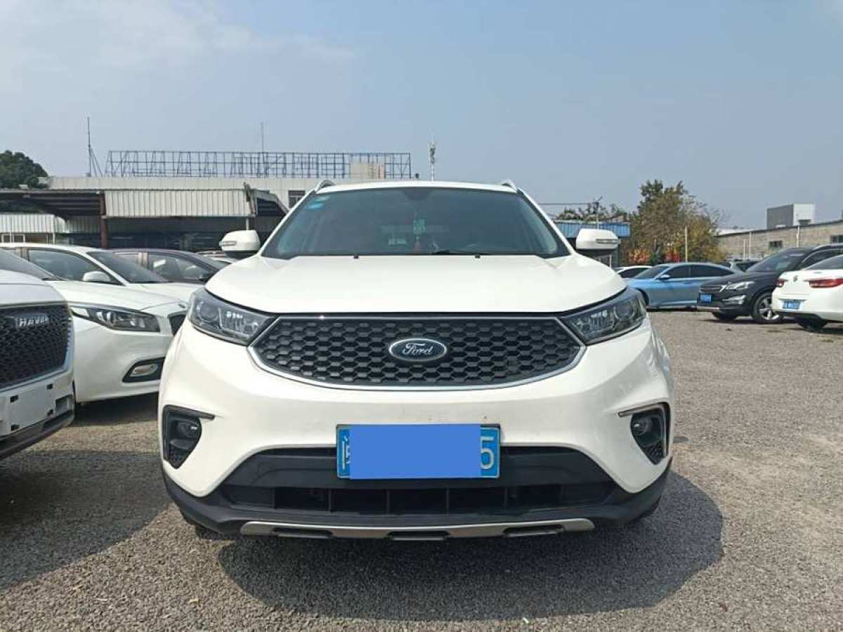 2019年6月福特 領(lǐng)界  2019款  EcoBoost 145 CVT鉑領(lǐng)型 國VI